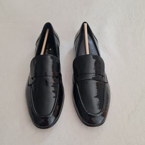 NEW 🖤 Black Genevieve Crinkle Patent Loafers Pumps